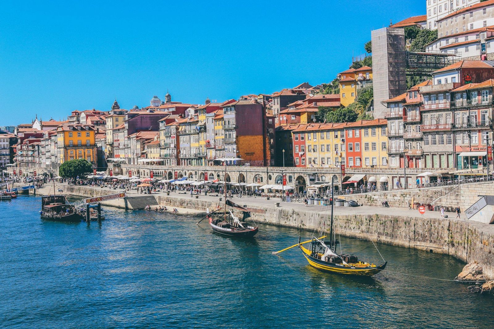 De Ribeira aan de Douro in Porto